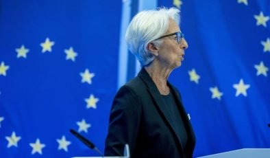 AMB Başkanı Lagarde’dan ‘faiz artışlarına devam’ mesajı