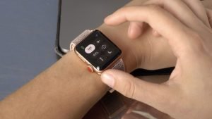 apple-5-yildir-satmaya-devam-ettigi-watch-series-3u-en-sonunda-satistan-kaldirdi-46eAMMEk.jpg