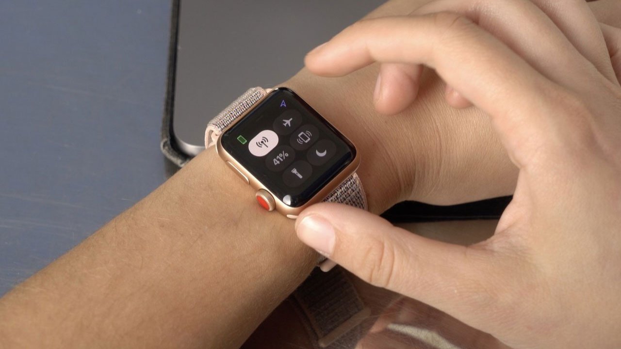 apple-5-yildir-satmaya-devam-ettigi-watch-series-3u-en-sonunda-satistan-kaldirdi-46eAMMEk.jpg