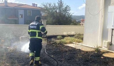 Menteşe’de çıkan yangın korkuttu