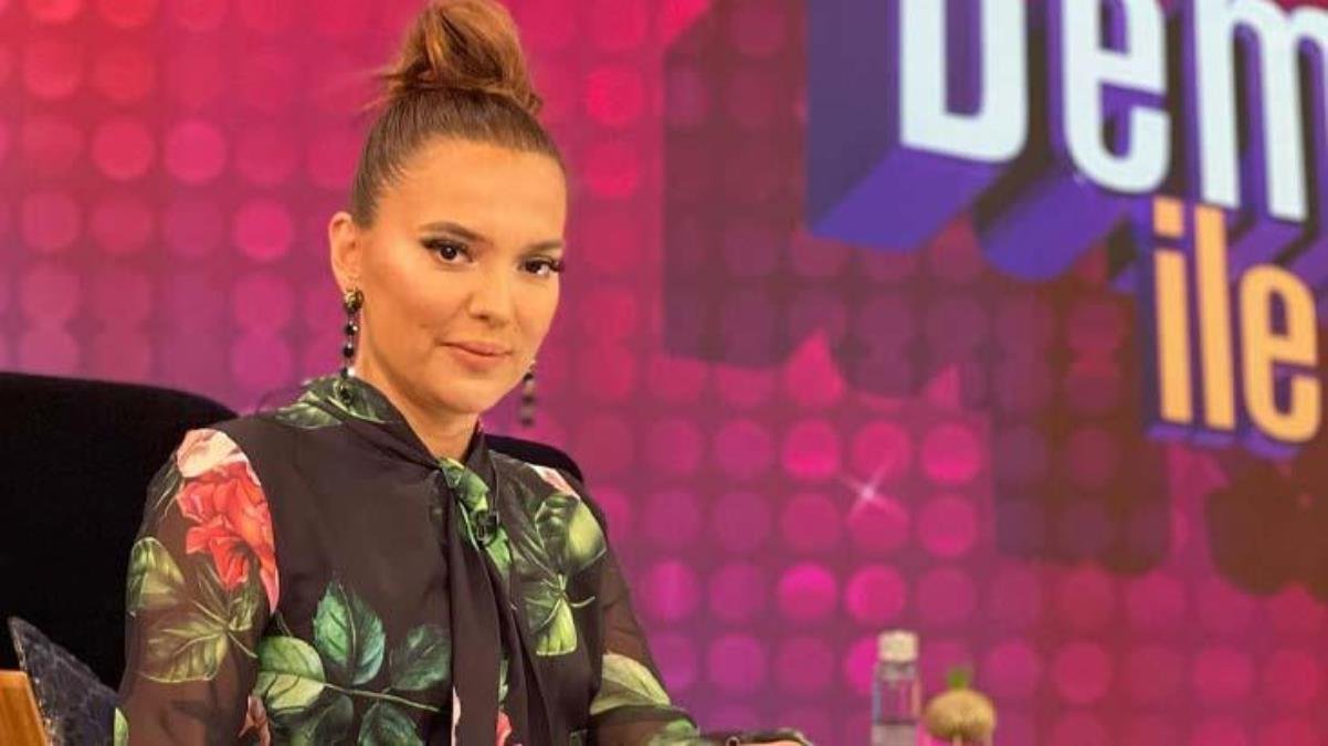 yali-capkini-dizisinin-sonunu-merak-eden-demet-akalin-yaptigiyla-alay-konusu-oldu-PQE2MREb.jpg