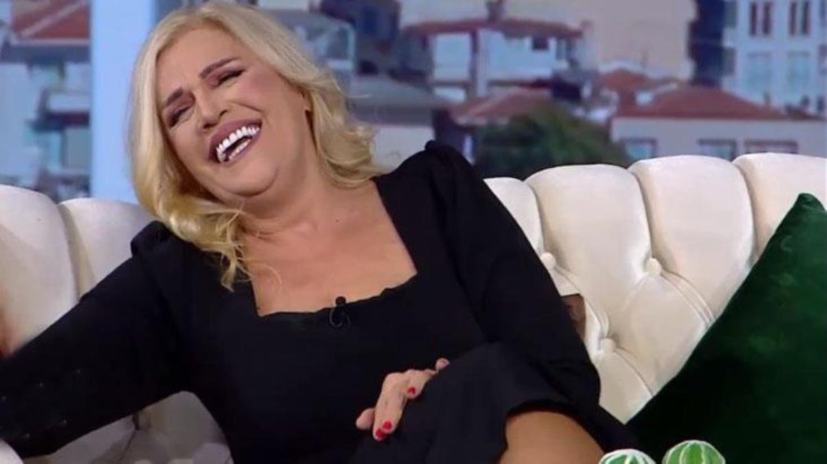 cigdem-tunc-sahnede-yasadigi-en-ilginc-olayi-anlatti-gulerken-altima-kacirmistim-P4FSGJsF.jpg