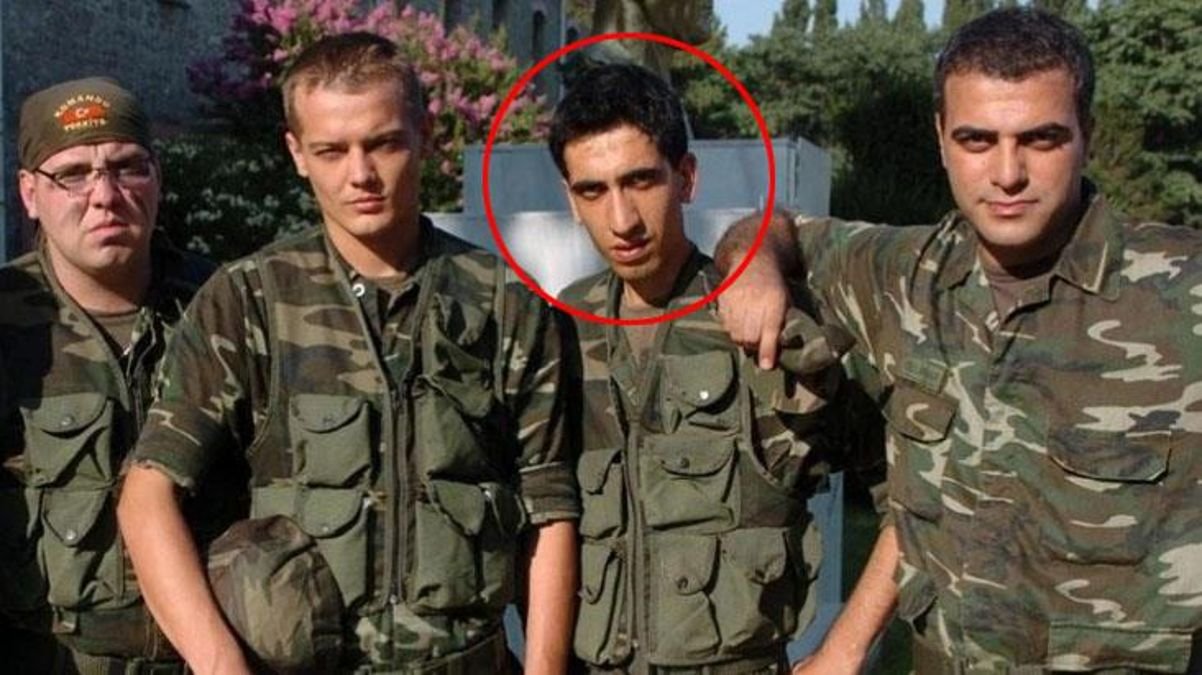 emret-komutanim-dizisiyle-taninan-mehmet-kurt-degisimiyle-dikkat-cekti-S34WG61j.jpg