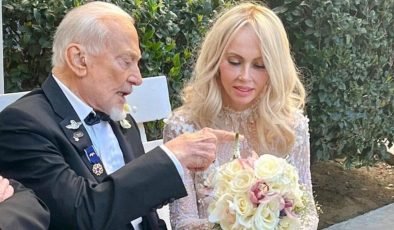 Ay’a ayak basan ikinci insan Buzz Aldrin, 93 yaşında evlendi