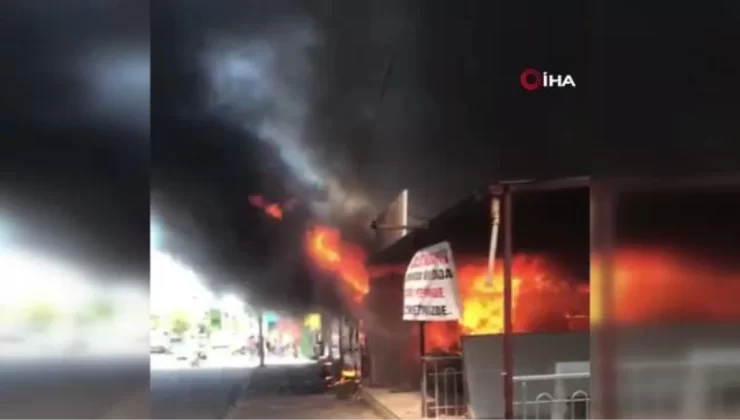 Fethiye’de oyuncak dükkanı küle döndü