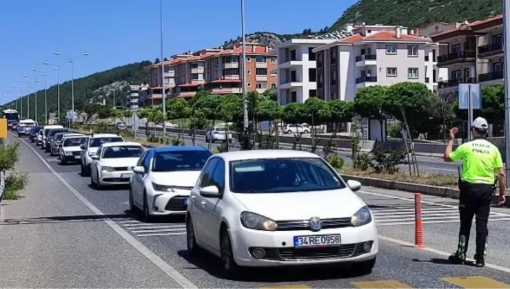 Muğla’da Kurban Bayramı tatili için binlerce kişi yola çıktı