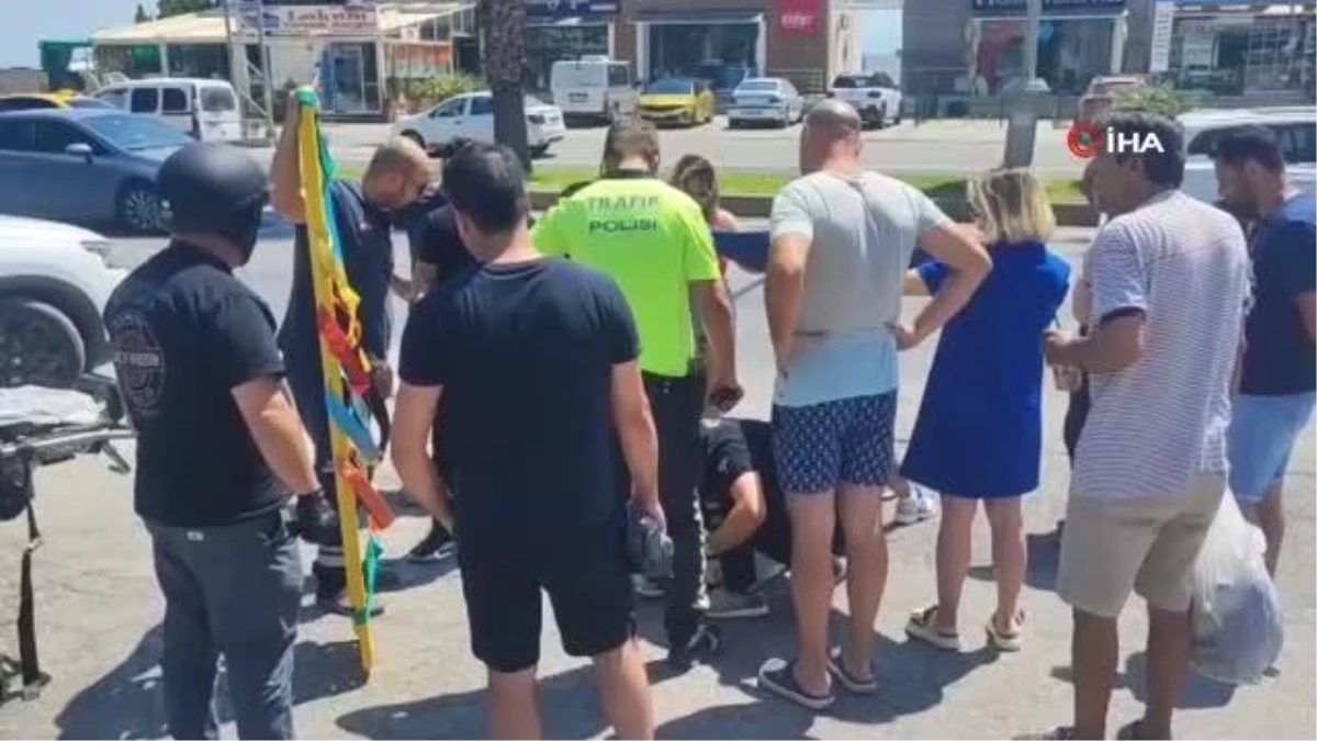 plaj-havlulari-ile-yaraliyi-gunesten-korudular-bP22RZZj.jpg