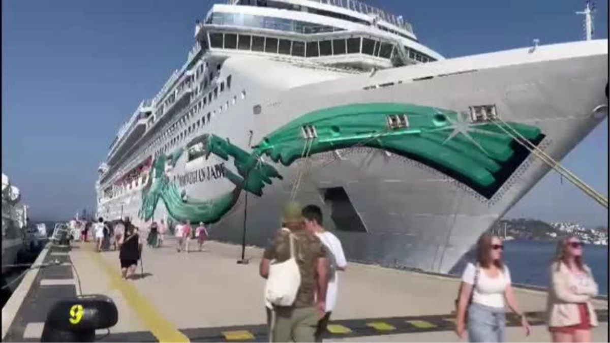 norwegian-jade-bodruma-2-bin-658-yolcu-getirdi-81sksOln.jpg