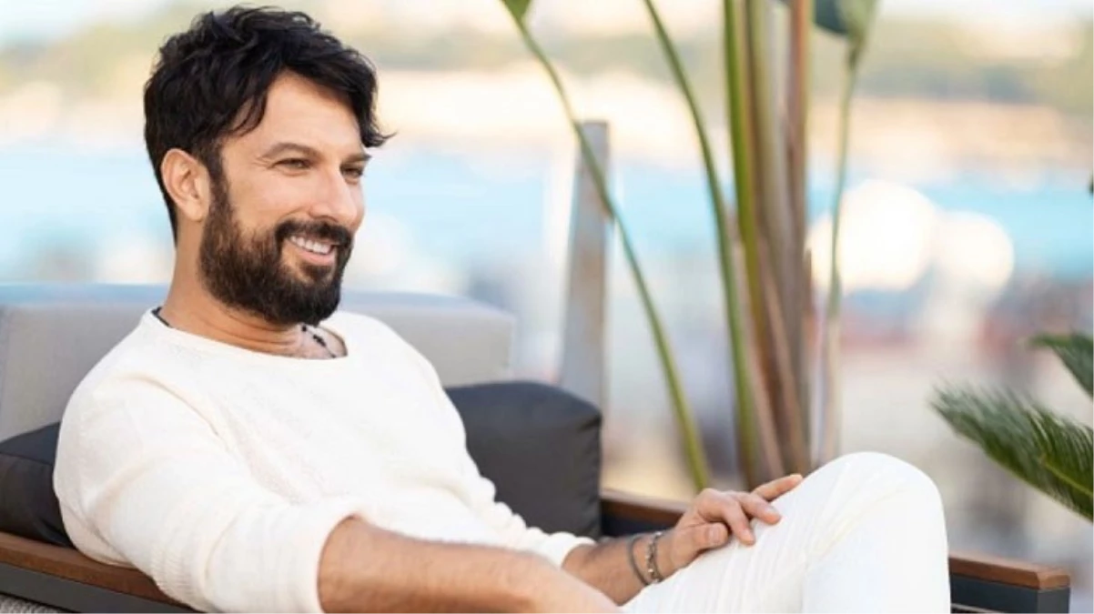 tarkan-esini-optugu-fotografi-paylasarak-dunya-opucuk-gununu-kutladi-KAH31MJb.jpg