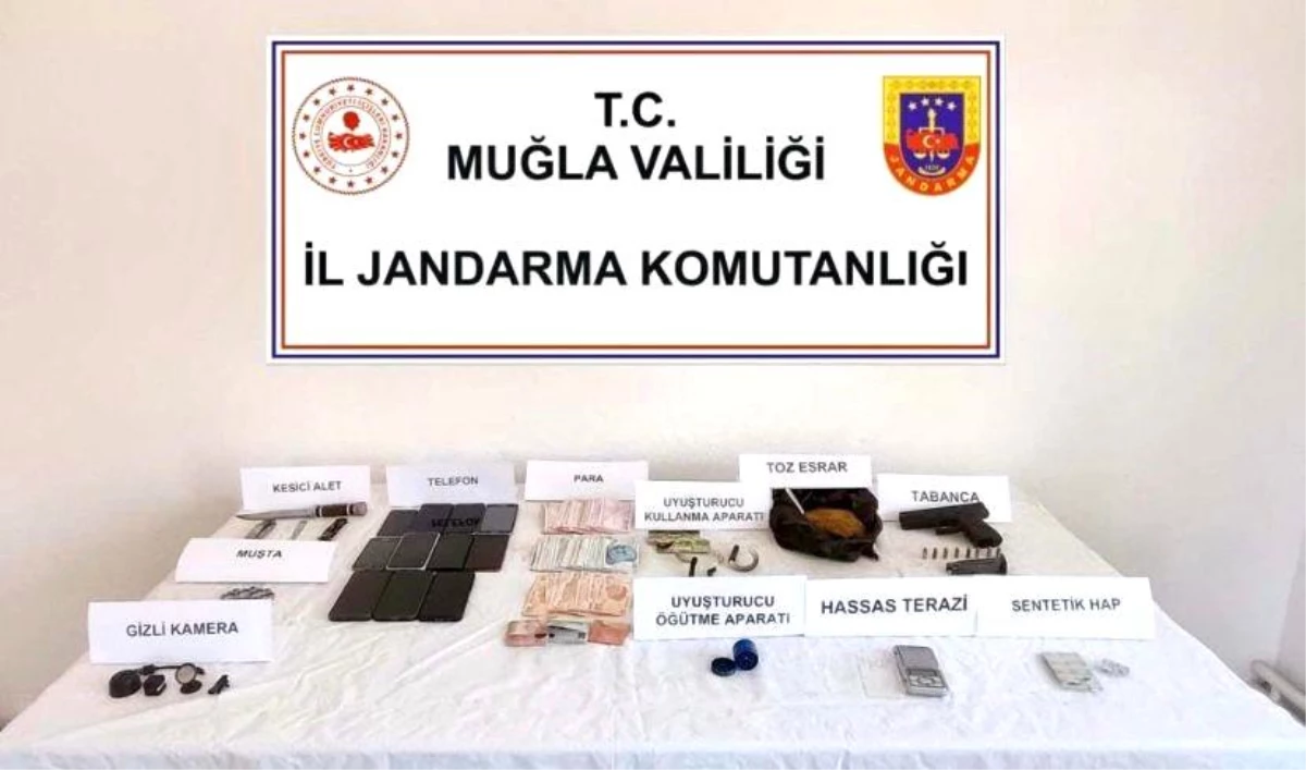 bodrumda-uyusturucu-operasyonu-4-supheli-gozaltina-alindi-REBUdn2b.jpg