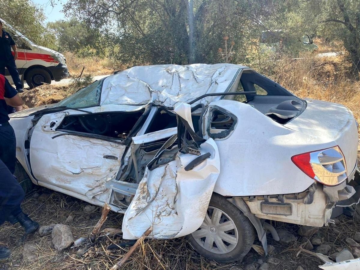 muglada-trafik-kazasinda-hayatini-kaybeden-kadin-doktor-icin-yas-ZjKDzDHT.jpg