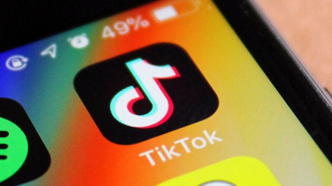 hem-tiktok-hem-de-facebook-ve-instagram-ucretli-abonelik-sunmaya-baslayabilir-qgla2tgF.jpg