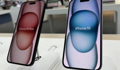 Genç kadınlara sordular: Kusursuz bir erkeğin mutlaka iPhone’u mu olmalı?