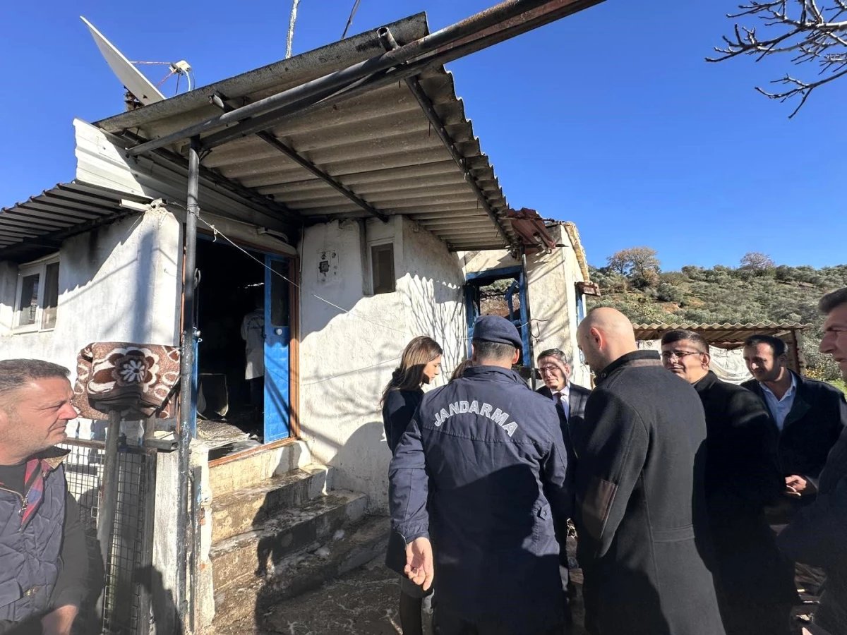 muglada-ev-yangininda-yasli-kadin-hayatini-kaybetti-nT51cAni.jpg