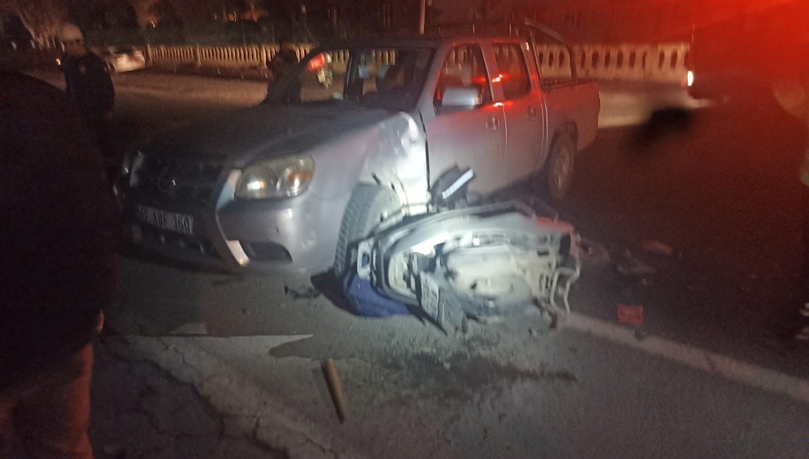 mardinde-otomobil-ile-motosiklet-carpisti-1-agir-yarali-t2qzmwnE.jpg