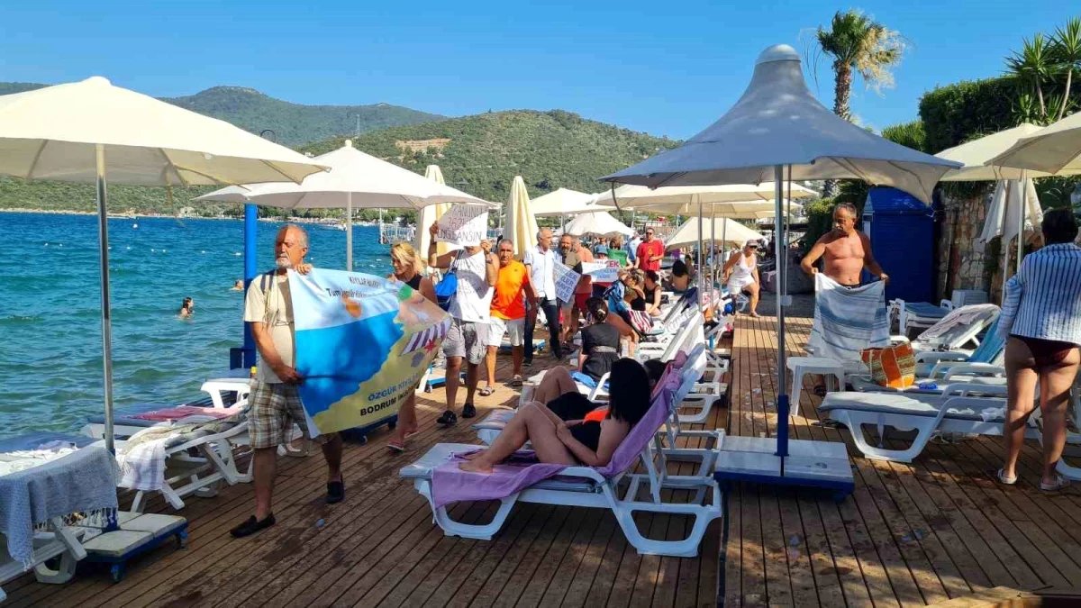 bodrumda-kiyi-isgali-protestosunda-arbede-cikti-swju7FEh.jpg