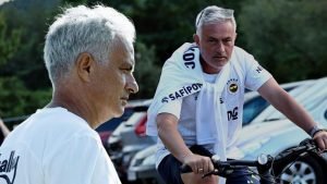 fenerbahcede-jose-mourinho-kurallari-avusturya-kampina-damga-vurdu-DXJzZJYR.jpg