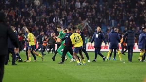 fenerbahceye-162-milyon-tl-ceza-TPGgk5yH.jpg