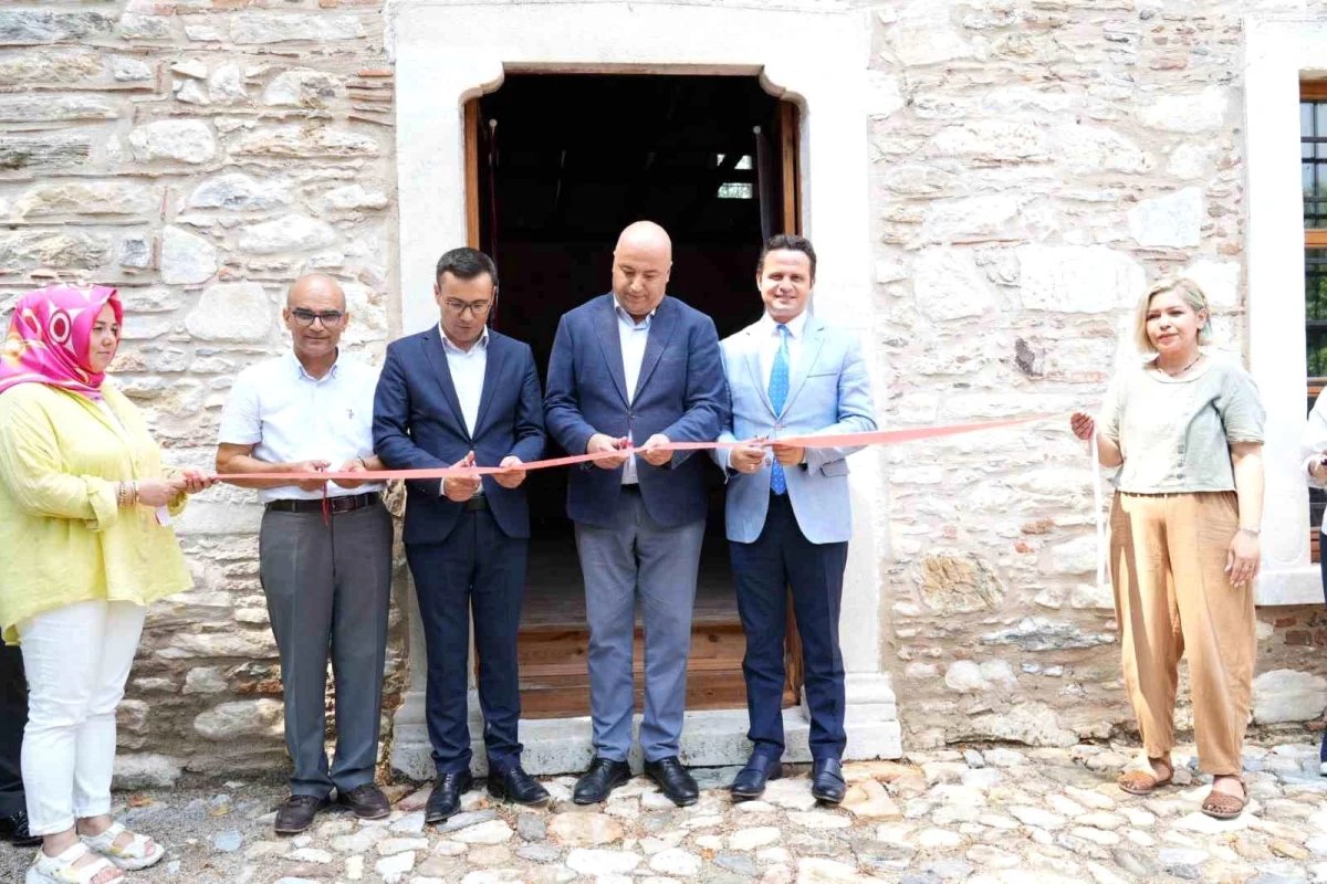 muglada-15-temmuz-kahramanlarina-resim-sergisi-acildi-cO6Cq7SS.jpg
