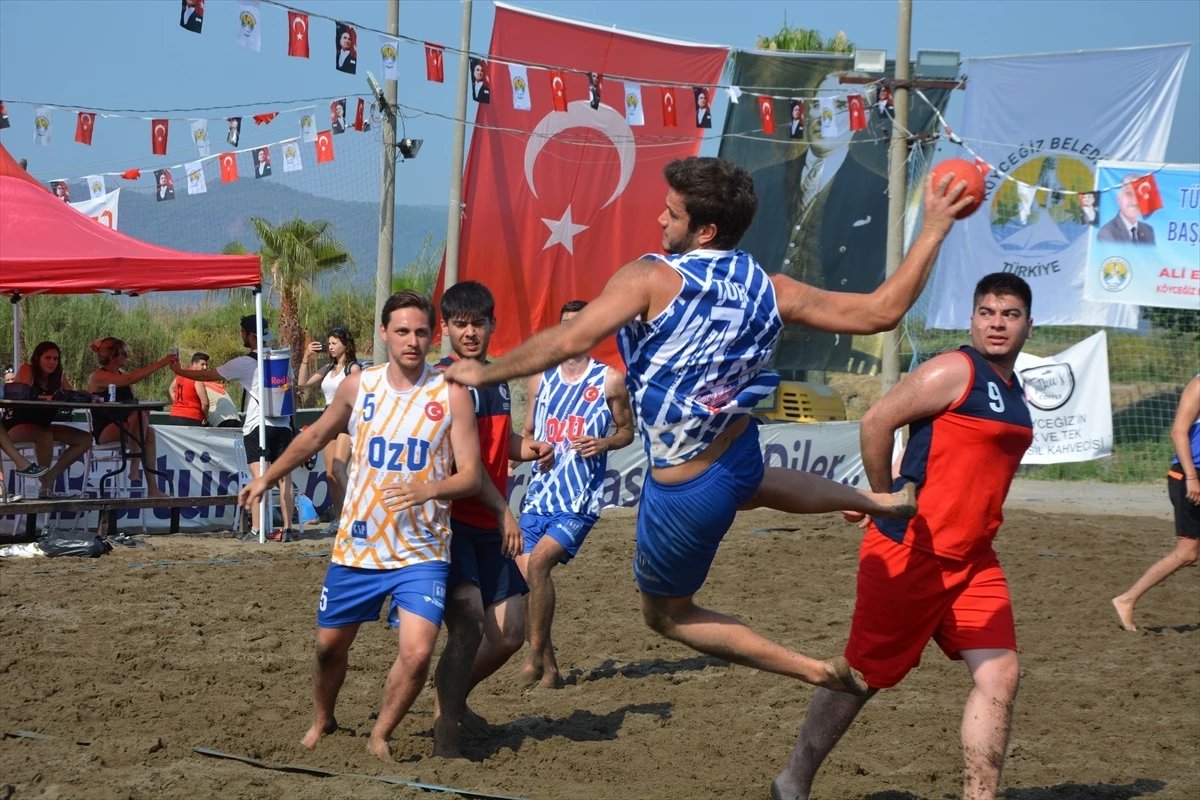 universiteler-yasar-sevim-plaj-hentbolu-turkiye-sampiyonasi-I13ZatKf.jpg