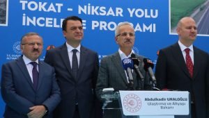 bakan-uraloglu-tokat-niksar-yolu-bittiginde-550-milyon-liralik-tasarruf-saglayacagiz-m2XdFWwt.jpg