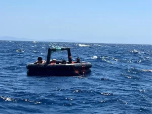 bodrum-aciklarinda-20-gocmen-kurtarildi-5-gocmen-yakalandi-Ihi8EhXz.jpg