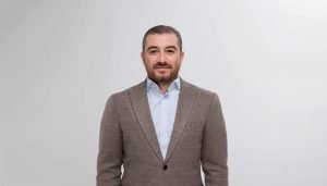 elektrikmaliyetlerini-dusurmenin-yollarireges-elektrikile-hesapli-elektrik-tedariki-GDEUyp3F.jpg