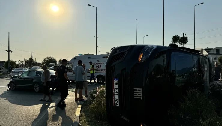 Fethiye’de otomobil-minibüs çarpışması: 7 yaralı