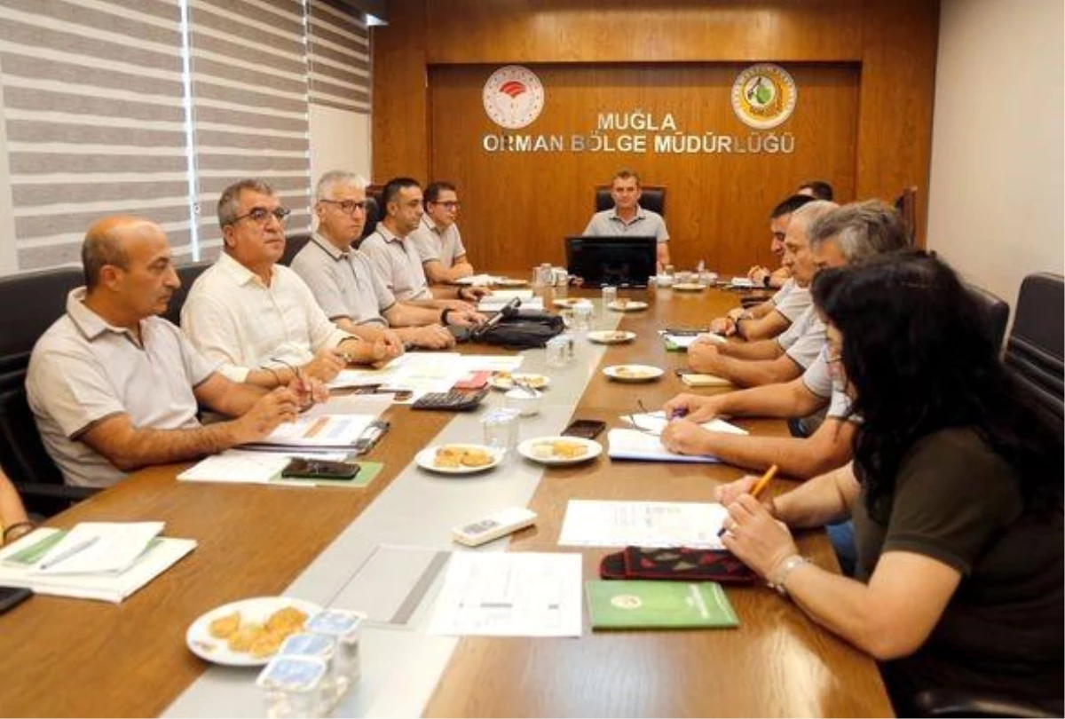 mugla-orman-bolge-mudurlugu-degerlendirme-toplantisi-gerceklestirildi-5MNtZmSd.jpg