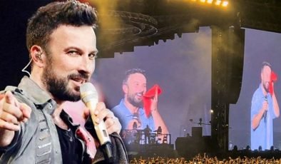 Tarkan terini sildiği havluyu hayranlarına attı: Terim mis gibi kokuyor