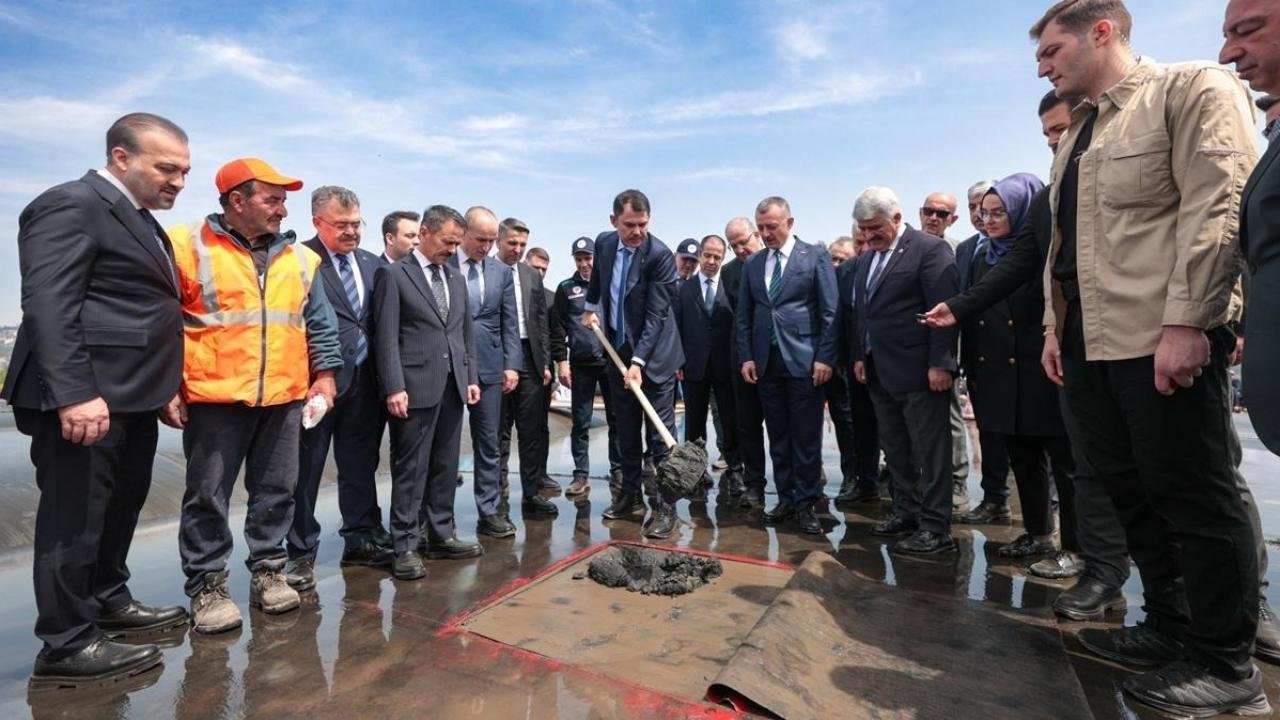 dunyanin-en-buyuk-cevre-projelerinden-biri-bakan-kurum-yerinde-inceledi-QfBzT9KD.jpg