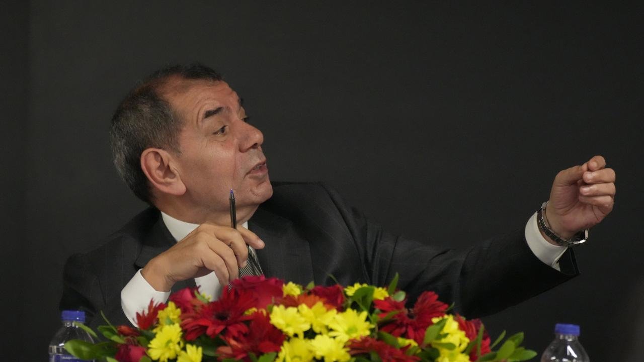 dursun-ozbek-dev-primi-acikladi-sampiyonluk-gelirse-hesaplara-yatirilacak-FfyhRm1n.jpg