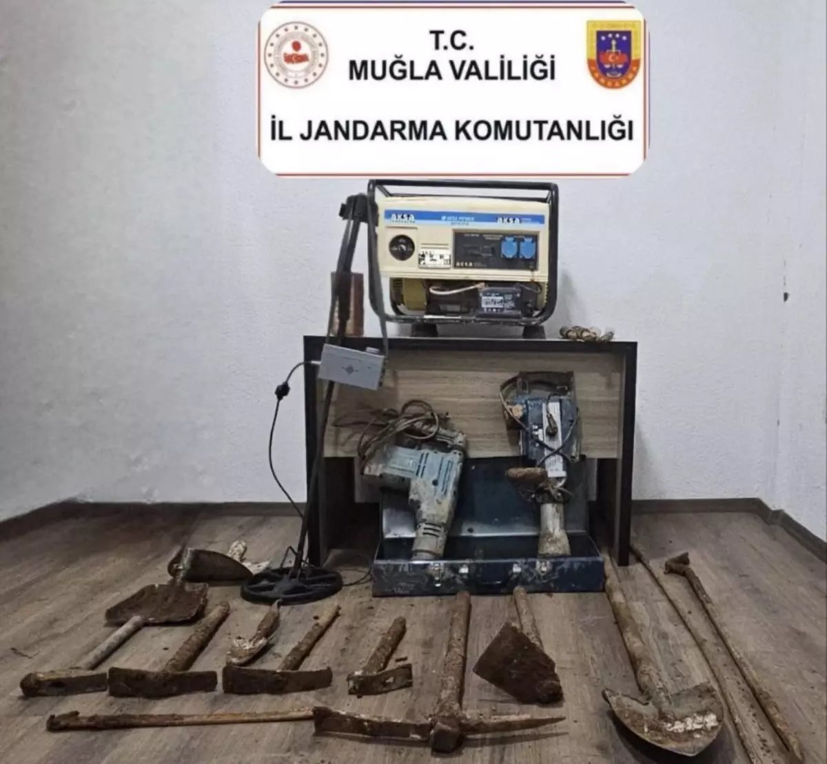 marmariste-kacak-kazi-yapan-6-supheli-yakalandi-aPvdpJs1.jpg