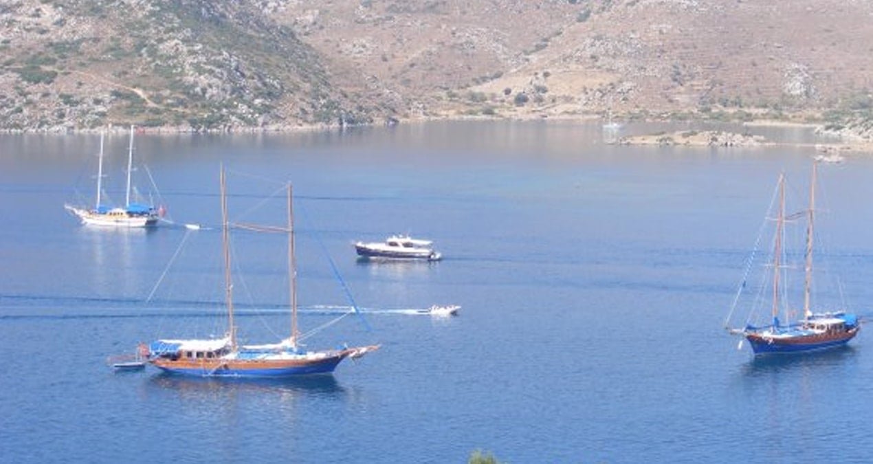akdenizin-en-guzel-koyunda-marinaya-tepki-dtTmTVGt.jpg
