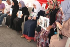 diyarbakir-anneleri-pkknin-silah-birakmasini-olumlu-karsiladi-EnmpuCqR.jpg