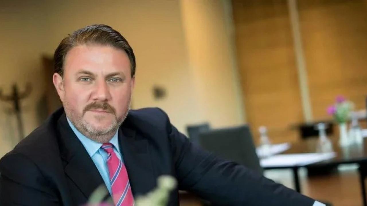 yigit-bulut-son-yolculuguna-ugurlaniyor-cenaze-programi-belli-oldu-Tsrwl9VT.jpg
