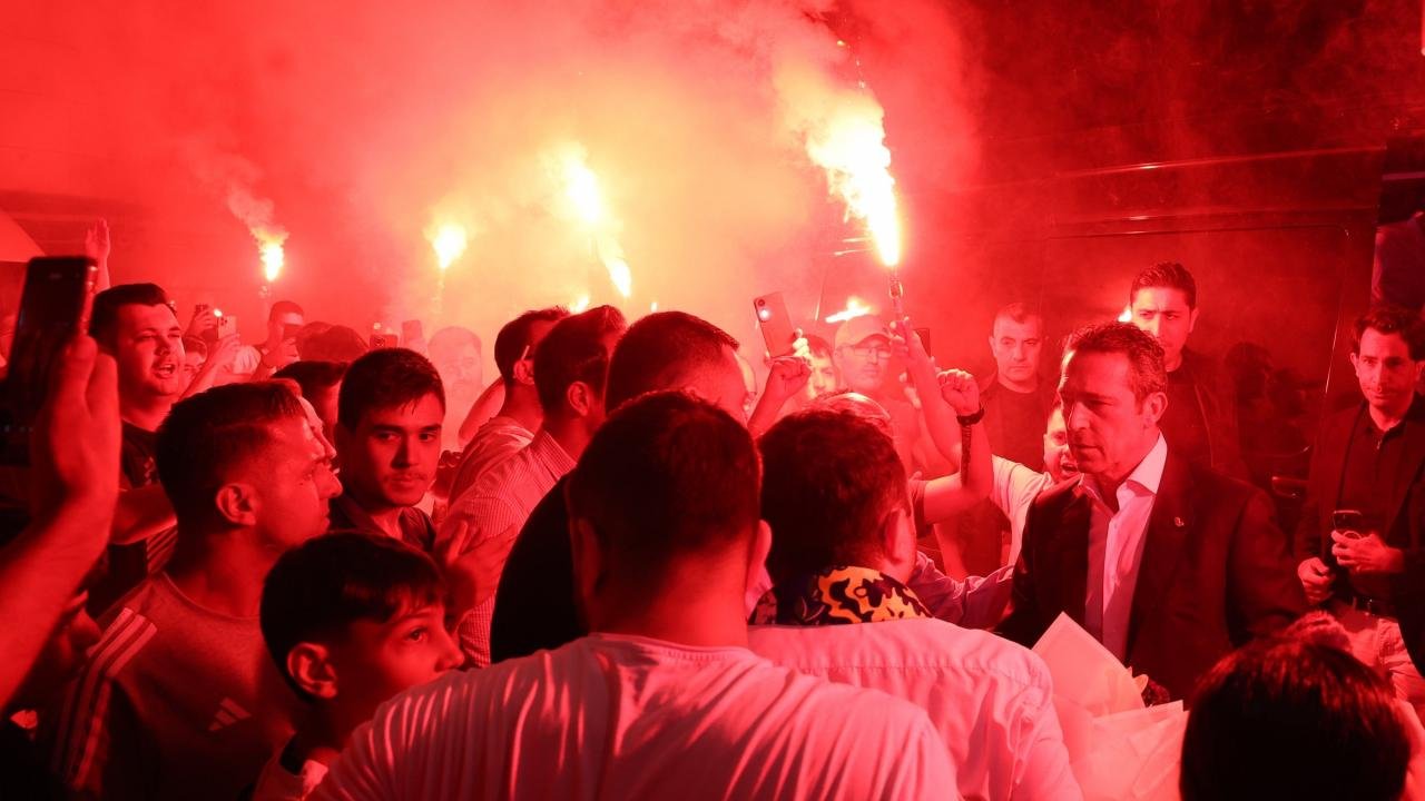 ali-koc-goztepe-macindan-sonra-transferi-acikladi-kimse-merak-etmesin-t7HJ2TlO.jpg