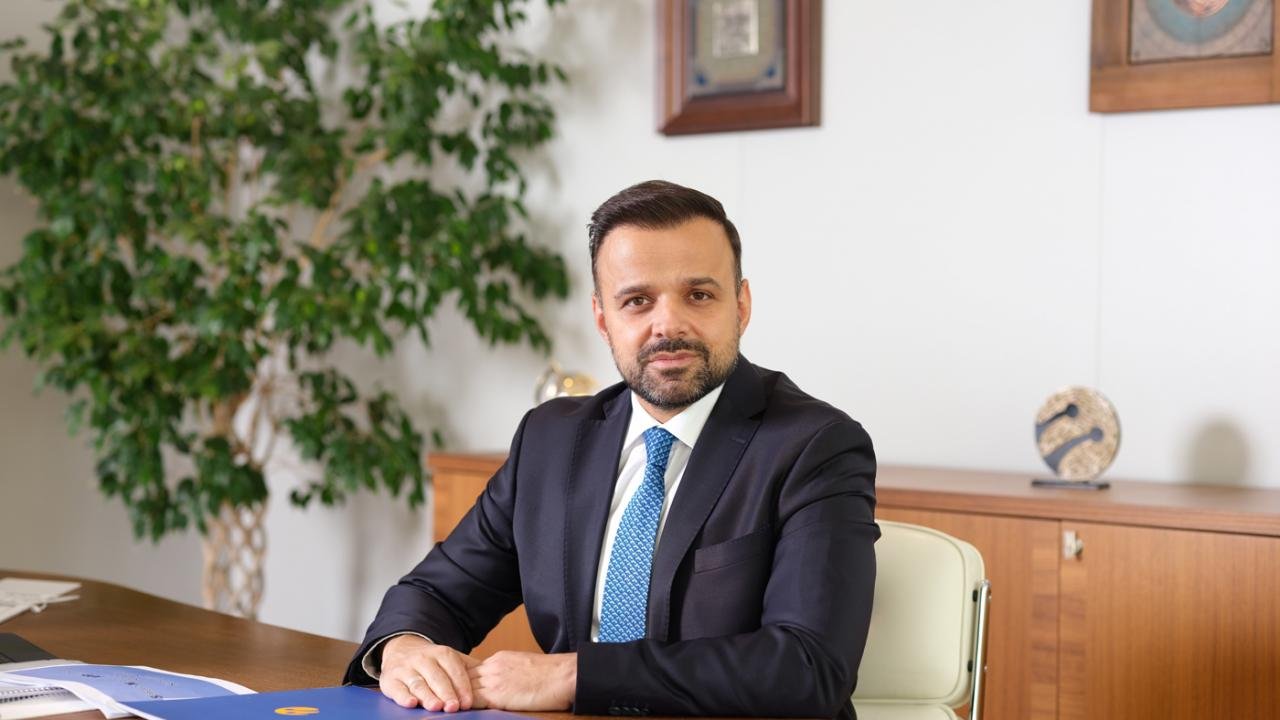 turkcell-genel-muduru-koctan-5g-kapsamindaki-frekans-ihaleleri-aciklamasi-OQFAdOcw.jpg