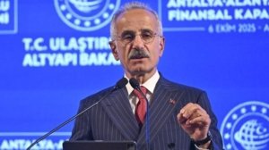 bakan-uraloglu-4-saate-kadar-varan-yolculugu-36-dakikaya-indirecek-nbPXMfsQ.jpg