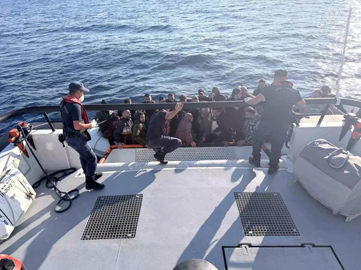 bodrum-aciklarinda-35-duzensiz-gocmen-yakalandi-fPzAgf5U.jpg