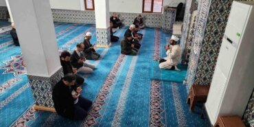 koycegizde-sabah-namazi-bulusmalari-devam-ediyor-c73HMwFa.jpg