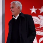 Mourinho'nun hakemlerle derbi bitmiyor! Yenilgi sonrası ateş püskürdü