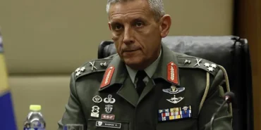 Yunanistan'ın eski Genelkurmay Başkanı Floros, Türkiye'ye kin kustu