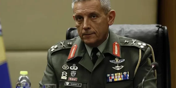 Yunanistan'ın eski Genelkurmay Başkanı Floros, Türkiye'ye kin kustu