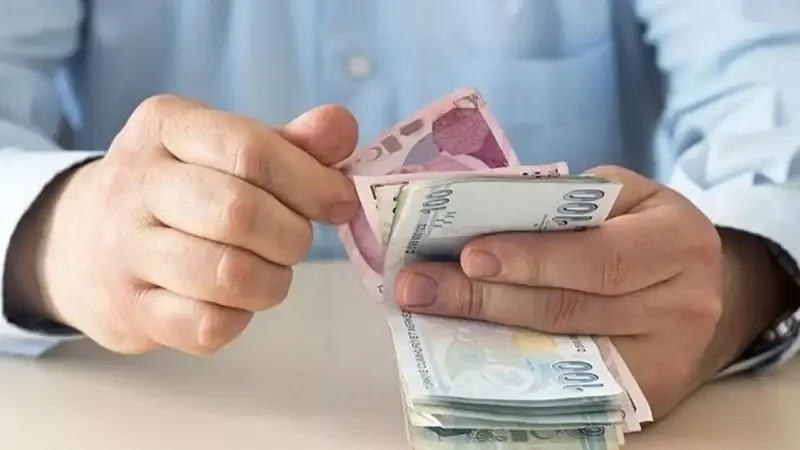 2026 Kademeli Emeklilik tablosu ve yeni maaşlar şekilleniyor: 2000 sonrası girişlileri neler bekliyor? Bağ-Kur 7200 gün eşitlemesinde son durum ne?