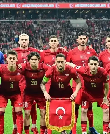 Türkiye Romanya maçı tek mi oynanacak rövanş var mı? Türkiye’nin play-off finalindeki muhtemel rakipleri