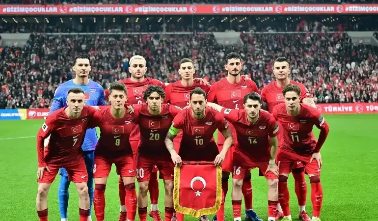 Türkiye Romanya maçı tek mi oynanacak rövanş var mı? Türkiye’nin play-off finalindeki muhtemel rakipleri