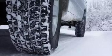 ZORUNLU KIŞ LASTİĞİ İÇİN SON TARİH! Kış lastiği kullanmama cezası ne kadar, özel araçlarda kış lastiği zorunluluğu var mı?