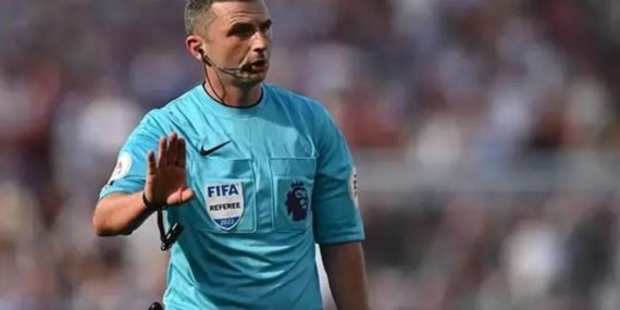 Kosova-Türkiye maçının hakemi Michael Oliver kimdir? Michael Oliver kaç yaşında, nerelidir?