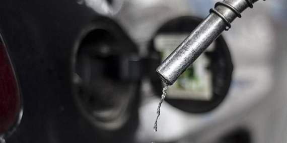 AKARYAKITA İNDİRİM VEYA ZAM VAR MI? 30 Mart Pazartesi benzin ve motorin ne kadar, kaç TL oldu? İşte İstanbul, Ankara ve İzmir'de akaryakıt fiyatlarında son durum